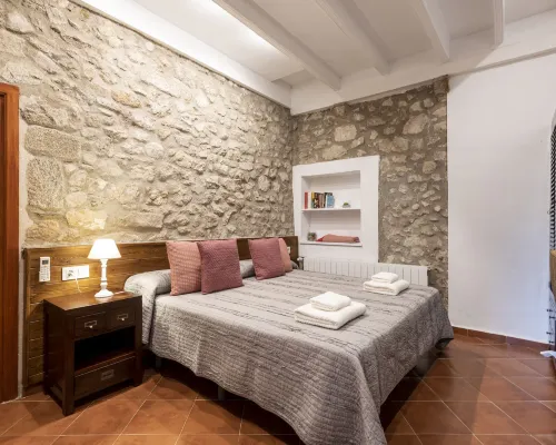 Hostal Can Xicu Hotels in Capmany