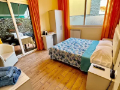 กาซาเซฟฟิริโน โรงแรมในซานเรโม