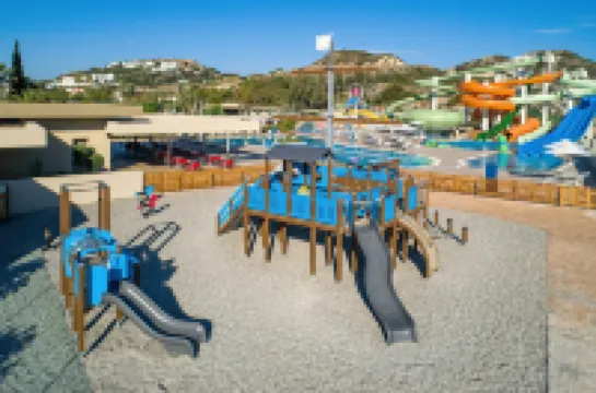 Amada Colossos Resort