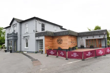 Castlecary House Hotel Отели в г. Камберналд