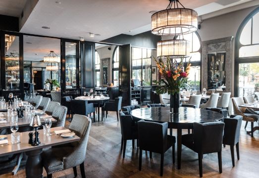 님브 호텔 외관 전경