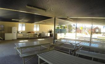 Twin Waters Caravan Park
