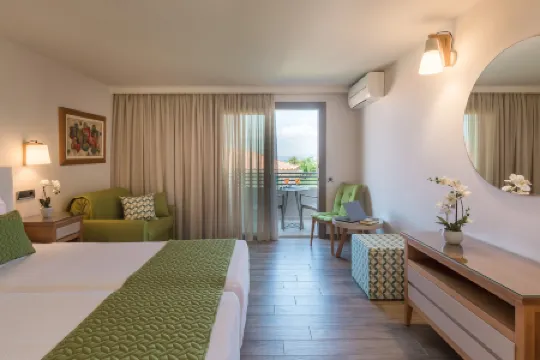 Akti Taygetos - Conference Resort