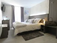 Hôtel le Saint Patrice Hotels in Commes
