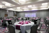 Courtyard Omaha Bellevue at Beardmore Event Center - Morgenmad