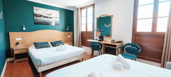 Grand hotel de la Gare Toulon – Boutique Hôtel Hotele w: Var