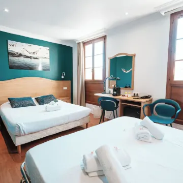 Grand hotel de la Gare Toulon – Boutique Hôtel Hotels near Toulon Train Station