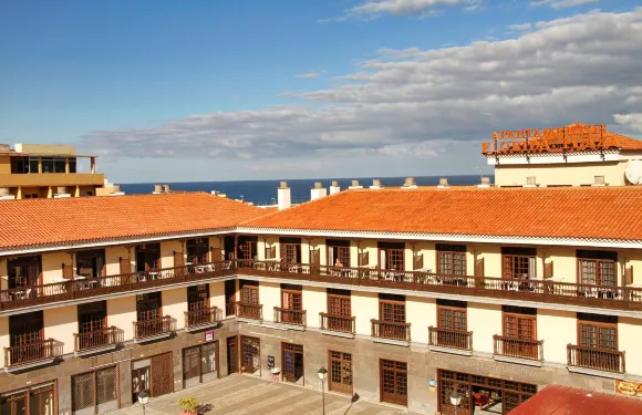 碧斯馬特佛羅里達廣場公寓