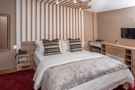 Loch Logan Hotel Отели в г. Motheo