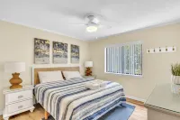 Lagoon Views and Spacious Living - Stylish Coastal Sanctuary