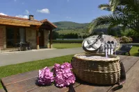 Piscina en Casa Rural Con Encanto El Puentuco Una de las Casas Mas Valoradas de Cantabria Hotels in Pas - Miera