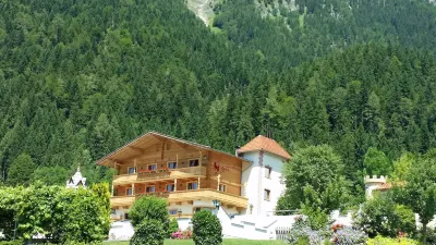 Landhaus Ager Hotels near Hohe Salve Bahn