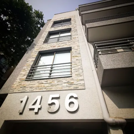 Apart Hotel Viva Providencia Отели рядом с достопримечательностью «Торговый центр Paseo Quilin»