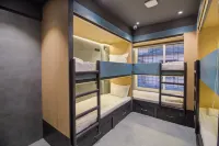Mumbai Dorms Hotels near Vadar Samaj Yuva Pratishthan Vachnalay