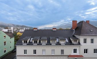 Coy Apartments Leoben - Stay Comfortable, Work Smart