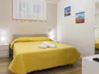 أداسترا بي آند بي Hotels near لونجوماره كاراتشيلو