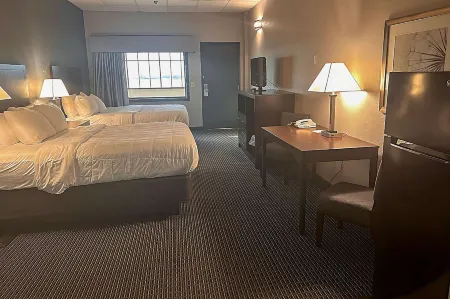 Suburban Studios Отели в г. Уильямс