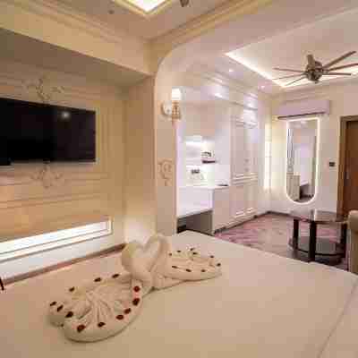 Pink Mango A Boutique Hotel Rooms