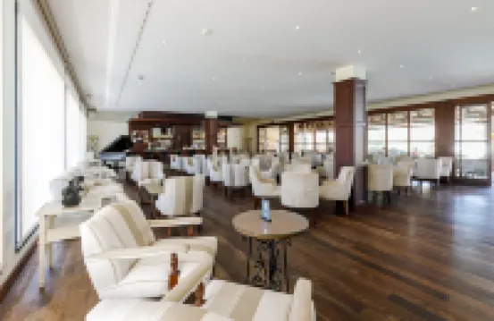 ラ キンタ メノルカ バイ ポートブルー ブティック