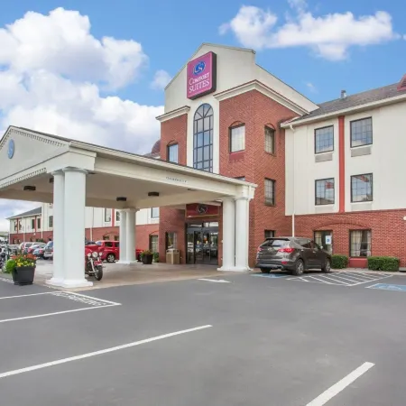 Comfort Suites