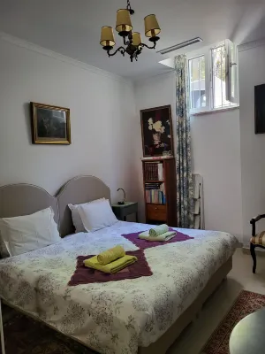Room-Sintra Lousa Twin Guest Room with P
