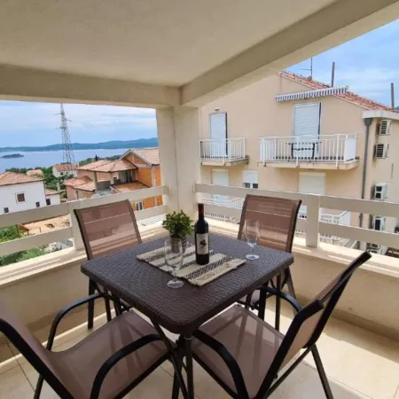 Apartments Josip