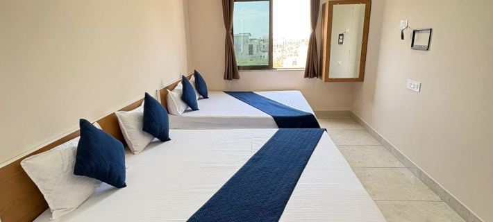 Hotel Darshan Palace - Near Dwarka Railway Station & Shree Dwarkadhish Temple Hotele w: Dwarka