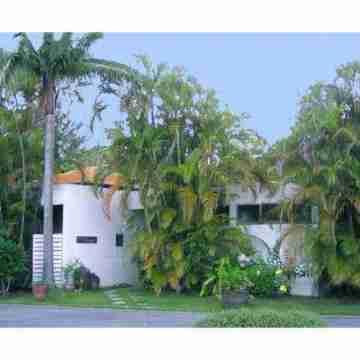 Pension Iriomote Hotel Exterior
