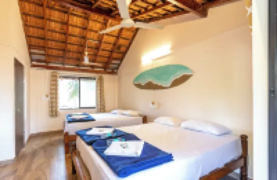 Sunset Cafe Beach Stay