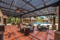 Marenaz Hotel Hotels in Esterillos Este
