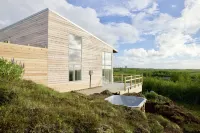 Designers Villa Near Alafoss Waterfall Hotels in Mosfellsbaer