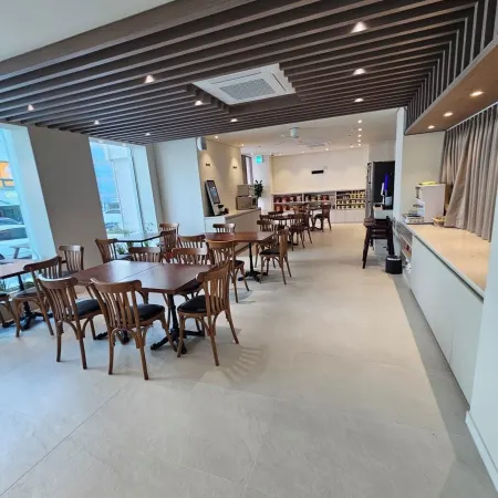 Hotel Ami