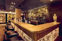 City Park Hotel & Residence - 5-Star