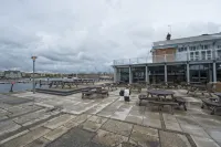 The Ship & Trades Hotel di Gillingham