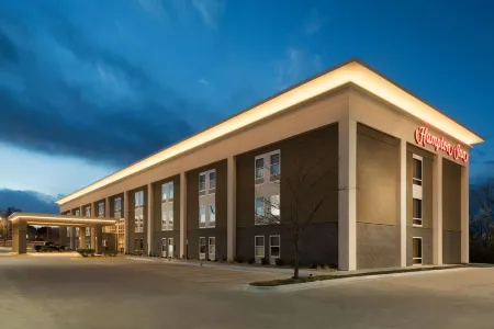 Hampton Inn Lawrence Отели в г. Дуглас
