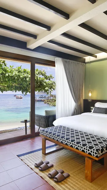 ห้องดีลักซ์ดับเบิล, เตียงคิงไซส์ 1 เตียง, ระเบียง, วิวทะเล