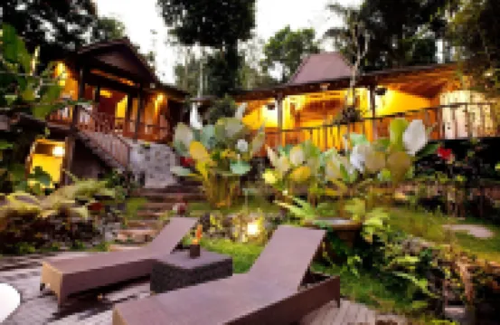 أوما تيس سيباتو Hotels near معبد تيرتا إمبول