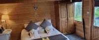 Glamping Cabin - Great for Hikers - Breakfast Inc! Hotel dekat Durlston Castle