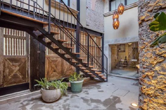 Casa Pandurata Luxury Apartments in Centro, San Miguel de Allende Отели рядом с достопримечательностью «Parroquia de San Miguel Arcangel»