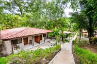 El Sueno Tropical Hotel