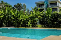 Shose Chalets, Farmhouse & Campsite - Pools