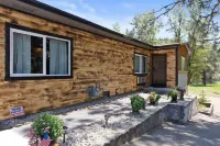 Lake Village Lodge Hotels in Kootenai County