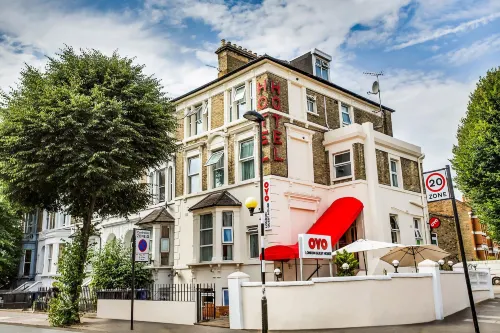 OYO London Guest House Hotels in London Borough of Ealing