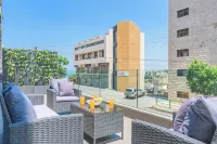 Grey - Elegant Apartments in Awkar Hotels in Dbayeh
