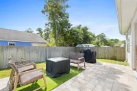 Beach House - the Beach Getaway by PHG - 4-Star