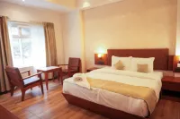 silver cascade munnar Hotels in Pallivasal