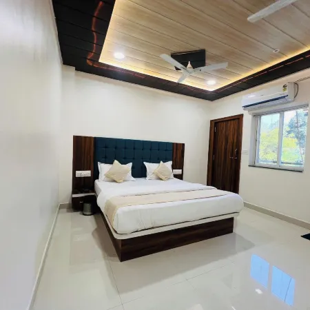 Hotel Hari Palace