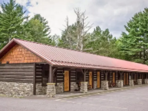 Club 51 Hotels in Iron County