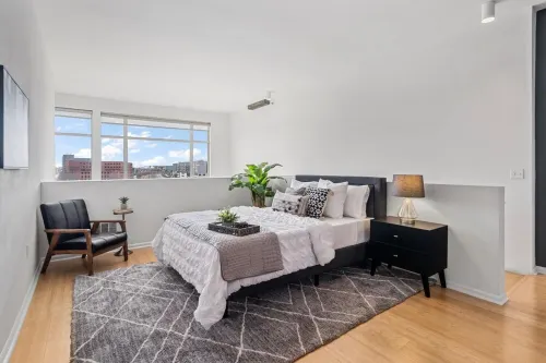 Cozy 1-bedroom condo in fantastic Emeryville with fitness room, WiFi