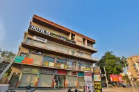 Hotel SR Laxmi Hotels near VRYM Garba Ground, Anand